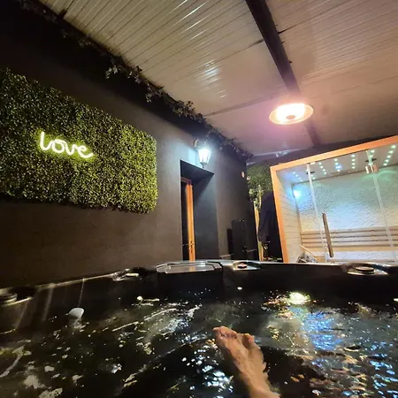 Homelove Spa Neuilly-en-Thelle Buitenkant foto